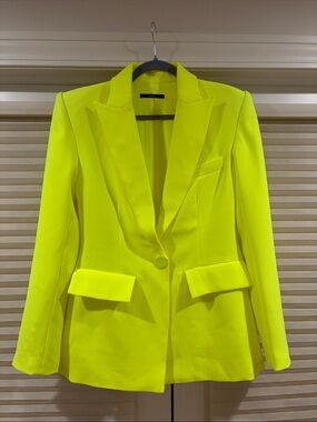 NWOT Alex Perry Neon Yellow Tailored Blazer, Size US 6